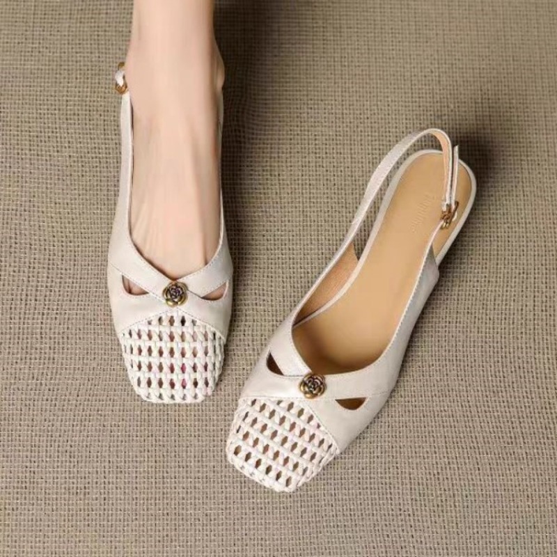Women'S Shoes - レディース フレンチスタイル クローズドトゥ サンダル、チャンキーヒール、多用途な編み込みシューズ、2026年夏 ホロー 通気性