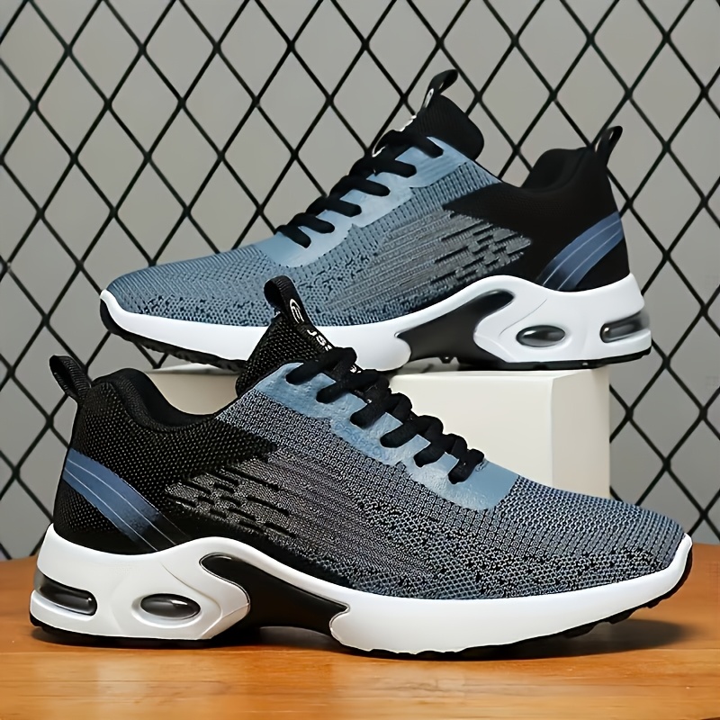 メンズ通気性フライングウーブンメッシュランニングシューズ、ク - Shock Absorbing Gym Trainers のレビューと価格