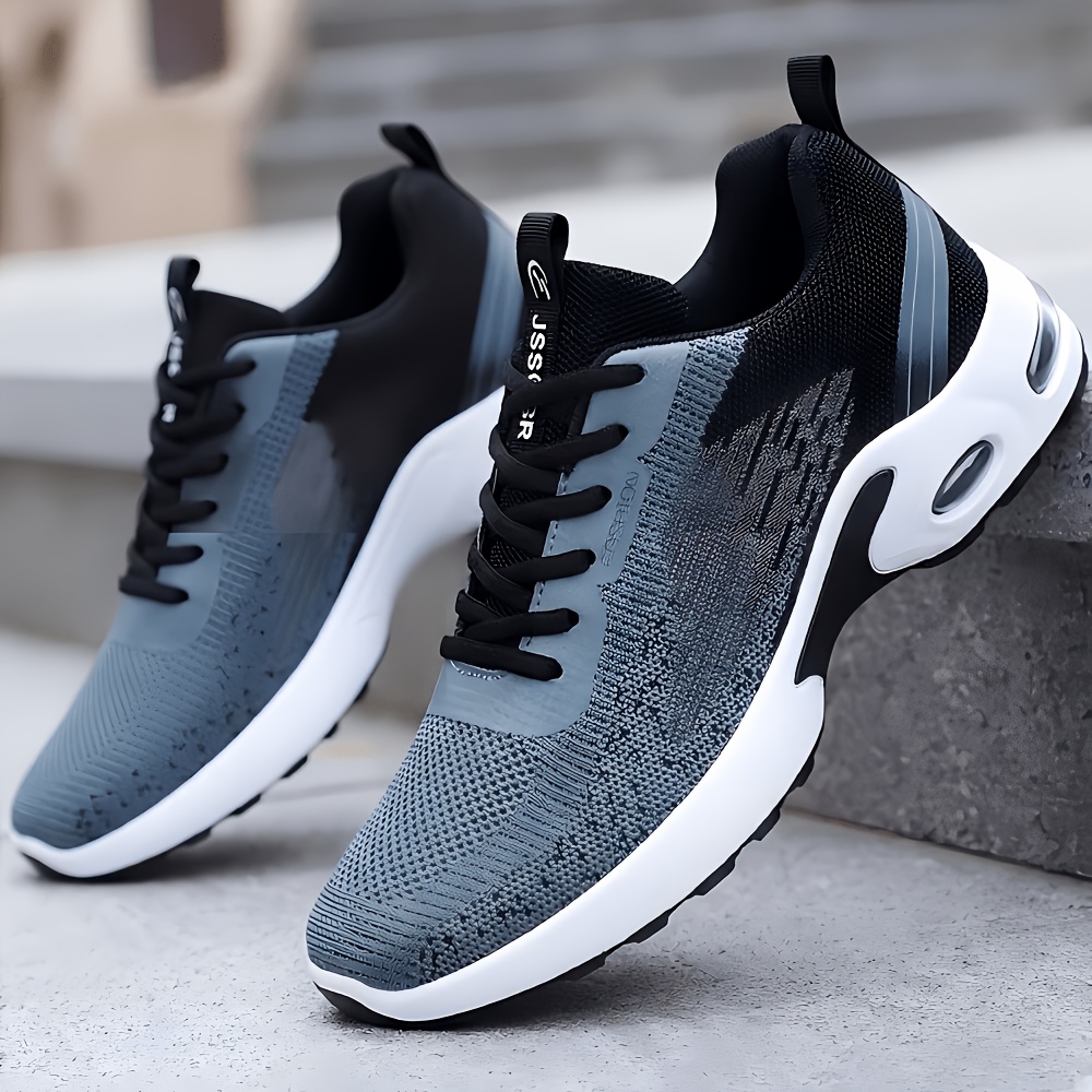 メンズ通気性フライングウーブンメッシュランニングシューズ、ク - Shock Absorbing Gym Trainers のレビューと価格