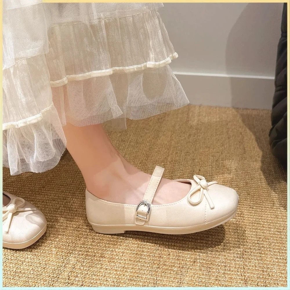 スイートな女性用パールボウタイサンダル、多用途滑り止めサマー - Sandals のレビューと価格