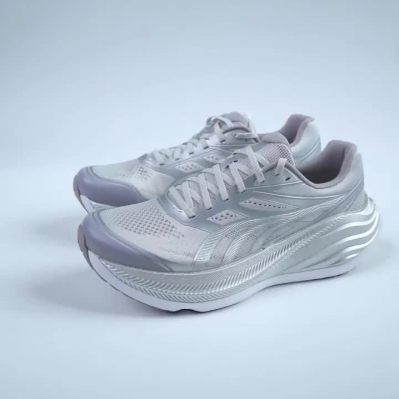 オリジナルブランドの快適な厚底トレーナー、ランニングジムシュ - Shock Absorbing Gym Trainers のレビューと価格