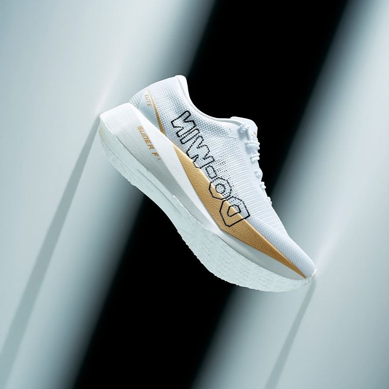 オリジナルブランドプロフェッショナルランニングトレーナージム - Shock Absorbing Gym Trainers のレビューと価格