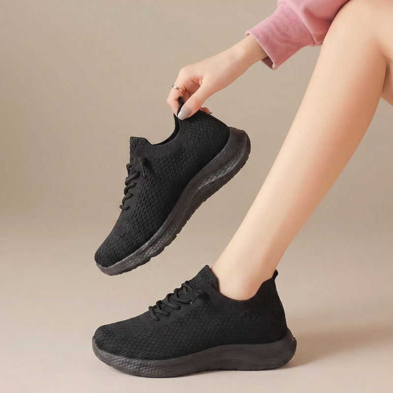夏の女性用通気性メッシュウォーキングシューズ、滑り止め付き軽 - Knit Fabric Lace Up Sneakers のレビューと価格