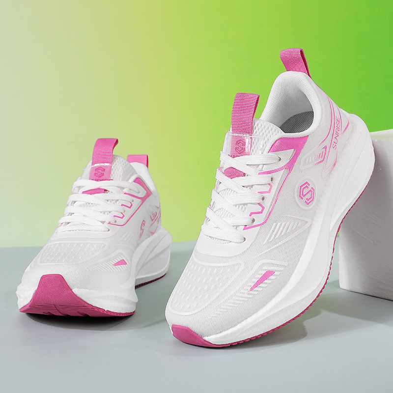 男女兼用軽量通気性ランニングシューズ アウトドアスポーツ マ - Lightweight Road Running Shoes のレビューと価格