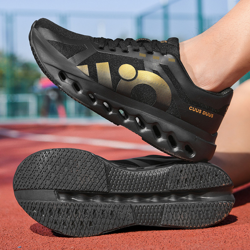メンズランニングシューズトレーナーレーススニーカー通気性アウ - Lightweight Road Running Shoes のレビューと価格