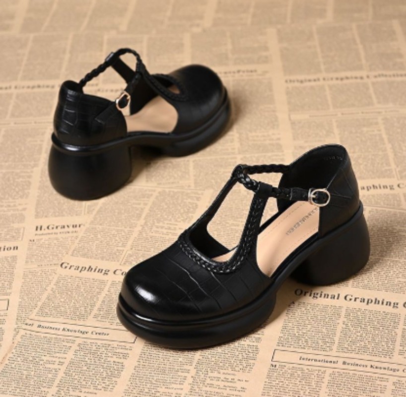 レディース ブラック クロコダイル柄 メリージェーン サンダ - Sandals のレビューと価格